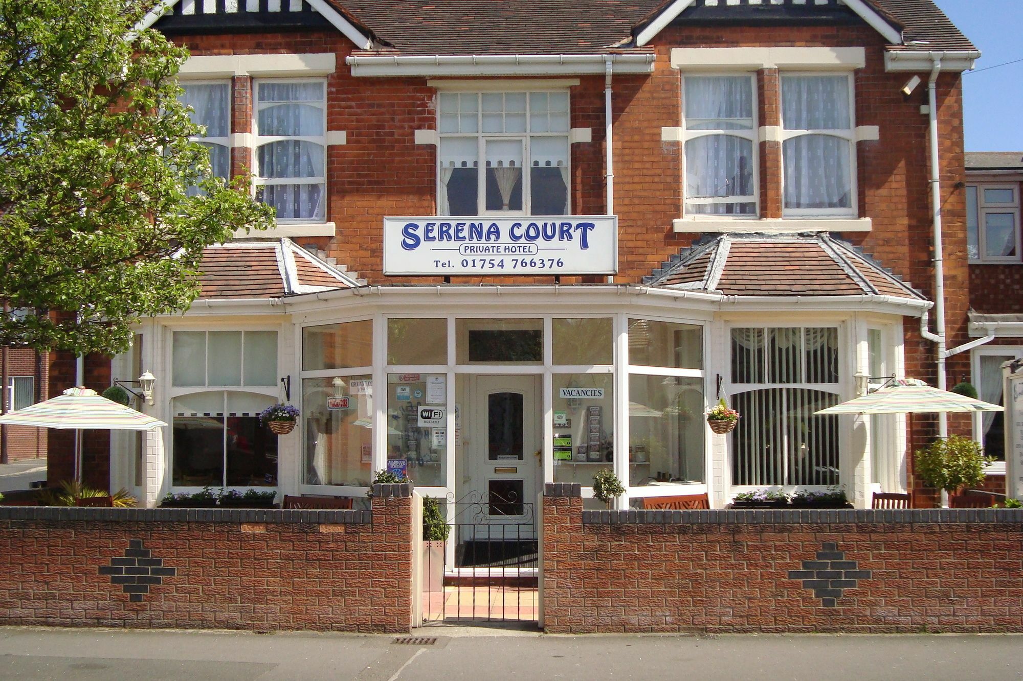 Serena Court Hotel Skegness Eksteriør billede